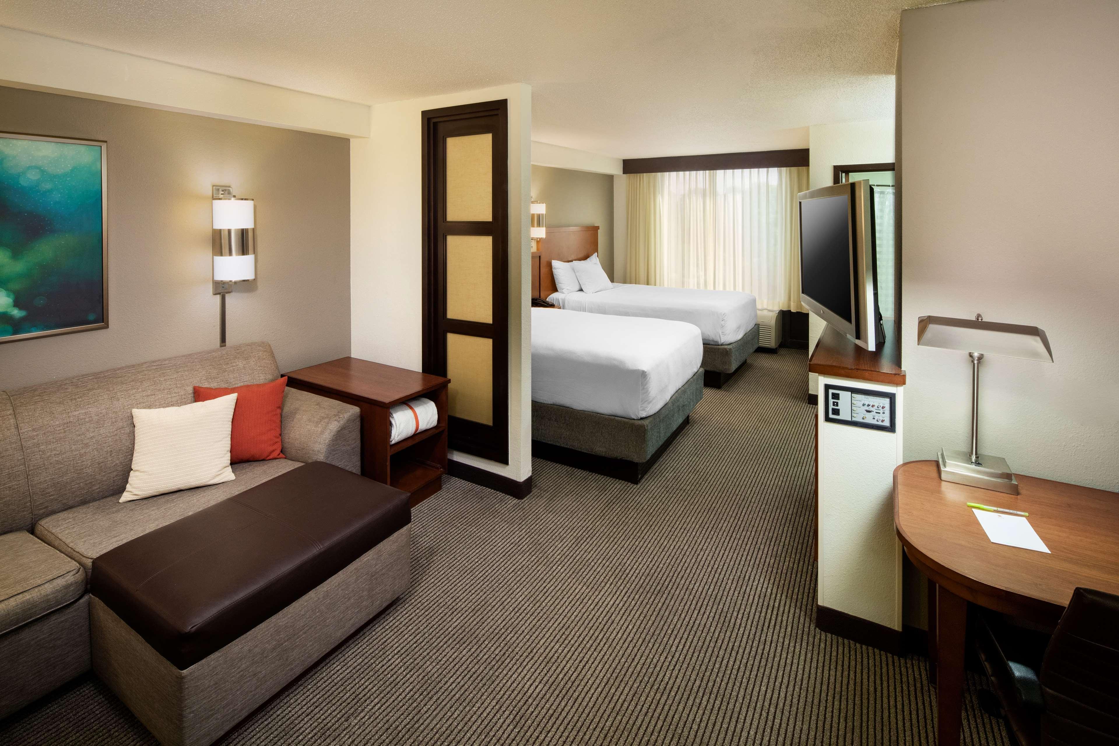 Hyatt Place Greenville/Haywood Exteriér fotografie